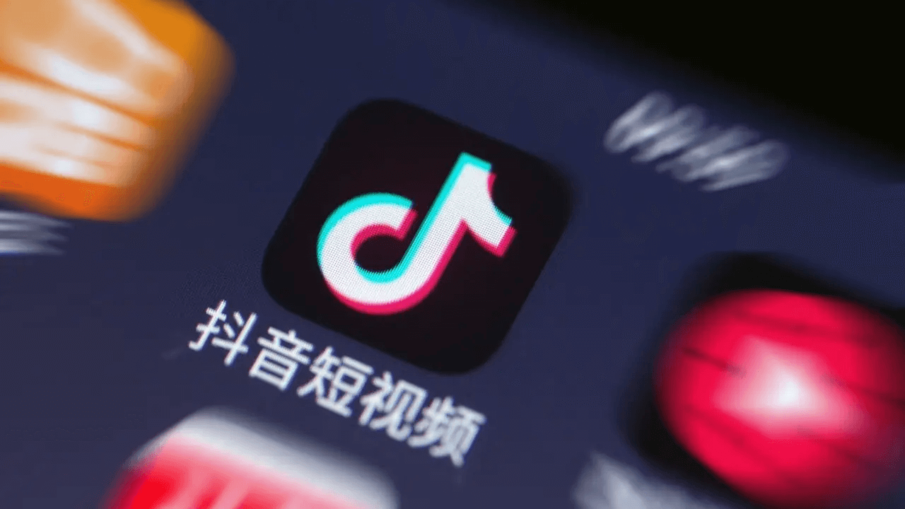 Сравнение экосистем Douyin и TikTok: развлечение против бизнеса